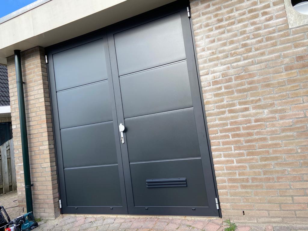 Luxe Line openslaande garagedeuren