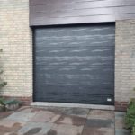 hout structuur nieuwe garagedeur