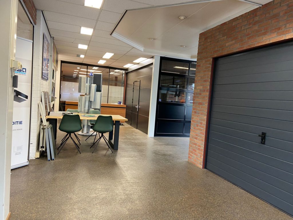 U bent van harte welkom in onze showroom Ton Smit Deuren