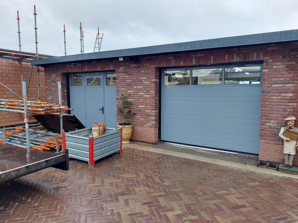 droomgaragedeur stucco colore tonsmitdeuren.nl