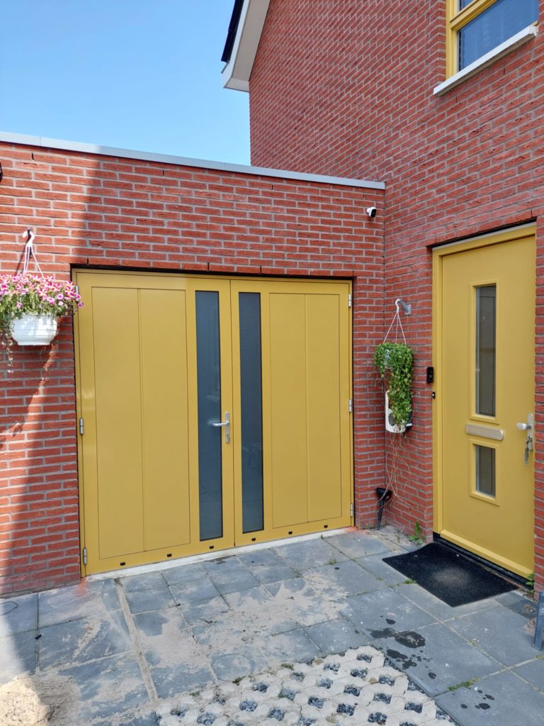 Luxe Line Twin openslaande deuren met verticaal glas Ton Smit Deuren